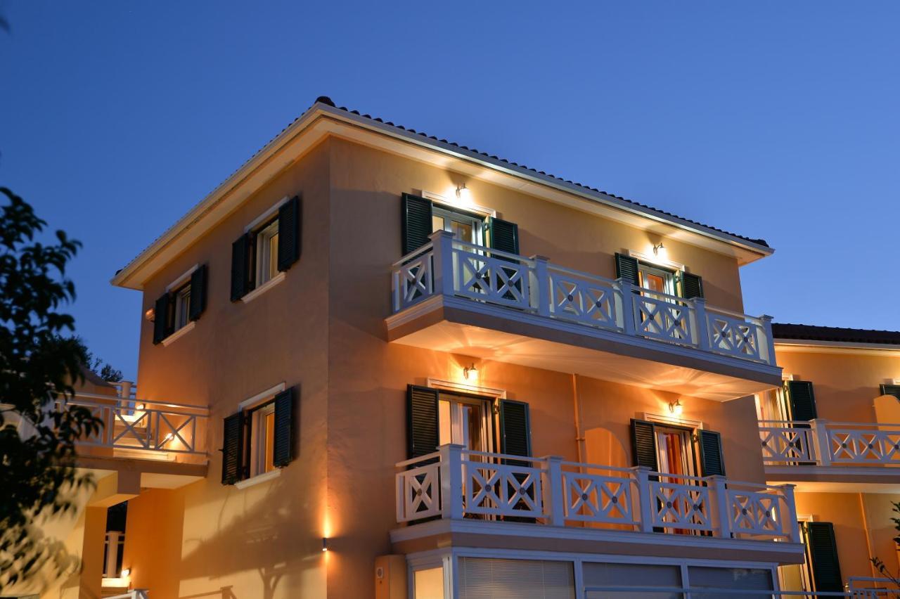 Villa Reverenza Lixúri Exterior foto